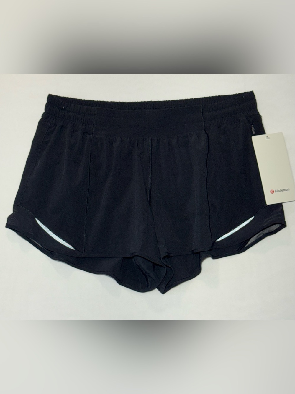 lululemon Black Hotty Hot Low-Rise Lined Short 4" Size 12